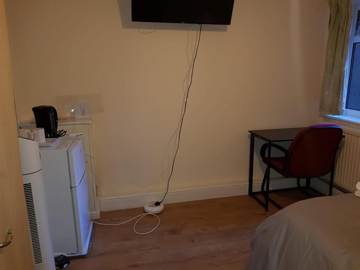 Blackberry Rooms Self-Catering サウサンプトン エクステリア 写真